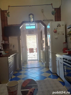 Vand apartament in centru - imagine 3