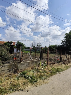 Teren in suprafață de 880 mp - imagine 2 Teren in suprafață de 880 mp - imagine 2