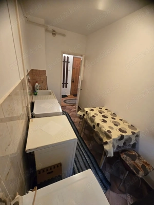 Închiriez în Reghin garsonieră confort I