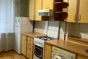 Garsoniera in zona Izvor - imagine 3