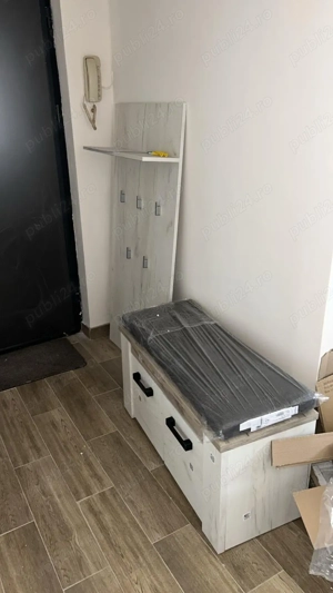 Închiriez apartament 4 camere