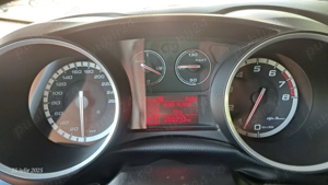 De vânzare: Alfa Romeo Giulietta 1.4 T-Jet Turbo Distinctive Benzina   120 CP | 2011 | EURO 5 - imagine 8