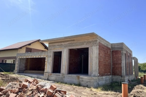 Arhitectura Moderna - Eleganta Pe un Singur Nivel - Luxury - imagine 4