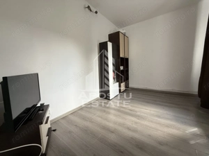 Apartament cu 2 camere, decomandat, zona Soarelui - imagine 4
