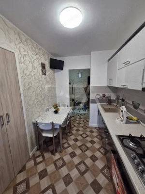 Apartament cu 3 camere foarte aproape de stația de metrou 1 Decembrie 1918 - imagine 8