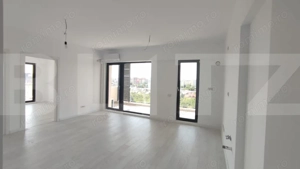 Apartament 3 camere, nemobilat, terasa 29 mp, vedere spre lac, SunLake Residence