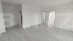 Apartament 3 camere, nemobilat, terasa 29 mp, vedere spre lac, SunLake Residence - imagine 3