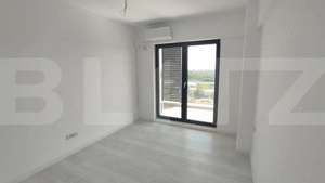 Apartament 3 camere, nemobilat, terasa 29 mp, vedere spre lac, SunLake Residence - imagine 9