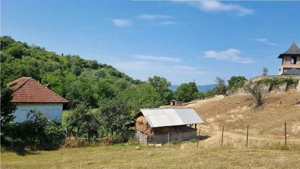 Casă cu teren 3800 mp,situată in com. Berislăvesti - imagine 3