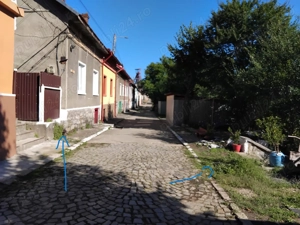 Vand Casa cu curte, 1 min de centru Anina 27000 EURO Negociabil