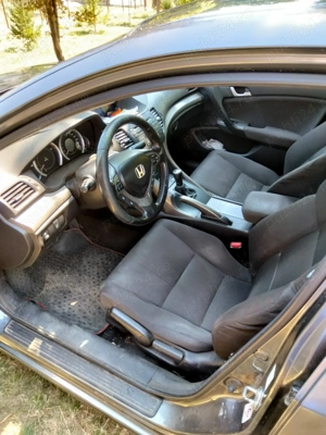 Vând autoturism Honda Accord 2009 - imagine 2