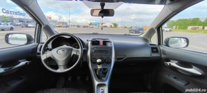 Vând Toyota Auris Benzină  - imagine 4