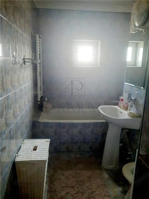 Apartament Spatios - Clima - Balcon inchis - Mobilat Complet - Zona Buziasului - imagine 9