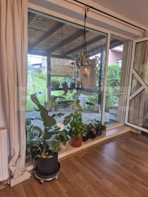 Vila de vanzare in Livezeni cu privelste deosebita, 970mp teren  - imagine 8 Vila de vanzare in Livezeni cu privelste deosebita, 970mp teren  - imagine 8