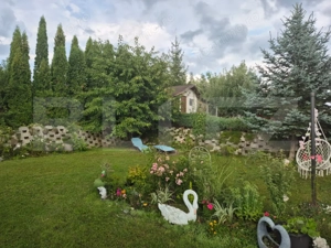 Vila de vanzare in Livezeni cu privelste deosebita, 970mp teren  - imagine 9 Vila de vanzare in Livezeni cu privelste deosebita, 970mp teren  - imagine 9