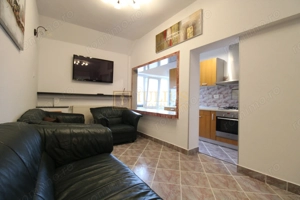 Zona aradului, 4 camere + 2 bai, centrala proprie - imagine 2
