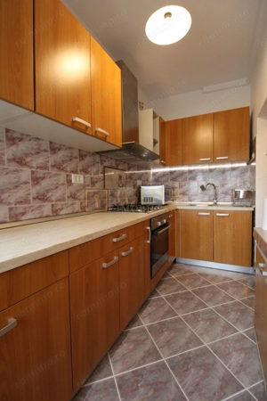 Zona aradului, 4 camere + 2 bai, centrala proprie - imagine 3