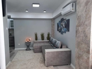 1 camera de vanzare in zona Sagului