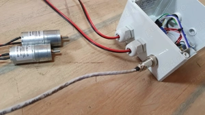 Proiecte Arduino licenta Lucrari facultate Robotica Mecatronica Etti - imagine 4