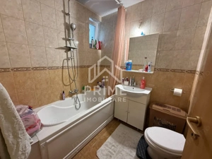 Apartament de vanzare cu 3 camere, scară interioară și curte privată - MICESTI - imagine 9