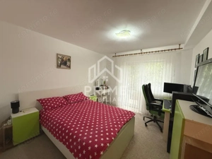 Apartament de vanzare cu 3 camere, scară interioară și curte privată - MICESTI - imagine 3