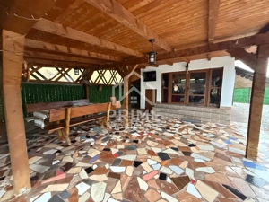 Casă de vanzare cu Smart Home, panouri solare și teren generos de 1.306 mp| BLAJ - imagine 12