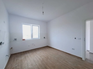 Casa in Mosnita Noua. Bucatarie inchisa. 3 dormitoare si dressing. - imagine 9