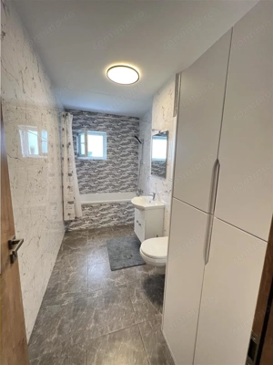 Apartament 3 camere balcon si loc propriu de parcare Piata Cluj Sibiu - imagine 8