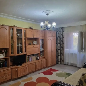 apartamnet de vanzare cu 2 camere - imagine 1