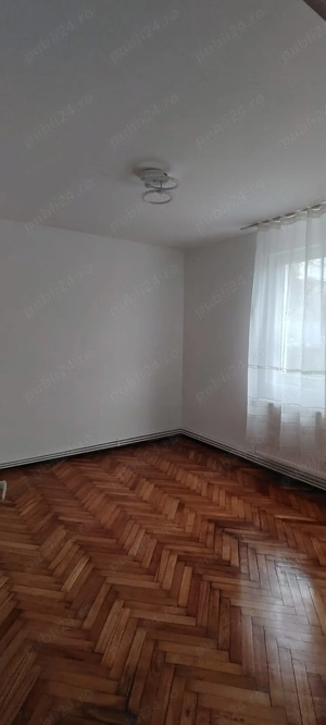 Apartament cu 2 camere - imagine 4