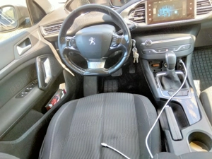 Peugeot 308 1.6 BlueHDI diesel 2017 cutie automata Inmatriculata in Romania - imagine 4 Peugeot 308 1.6 BlueHDI diesel 2017 cutie automata Inmatriculata in Romania - imagine 4