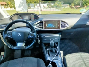 Peugeot 308 1.6 BlueHDI diesel 2017 cutie automata Inmatriculata in Romania - imagine 3 Peugeot 308 1.6 BlueHDI diesel 2017 cutie automata Inmatriculata in Romania - imagine 3