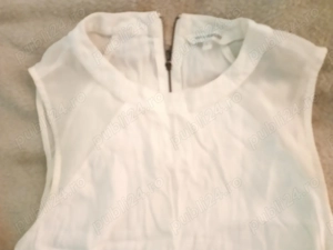 Rochie alba, panza topita 