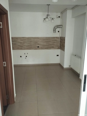 Proprietar inchiriez apart.3 cam.dec. Coresi - imagine 9