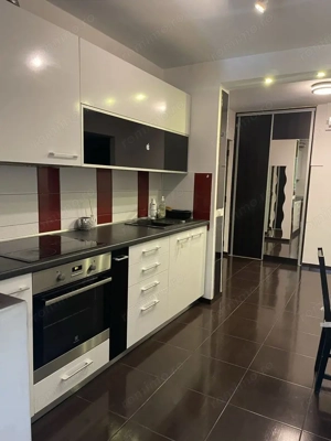 Apartament 3 camere de închiriat Berceni