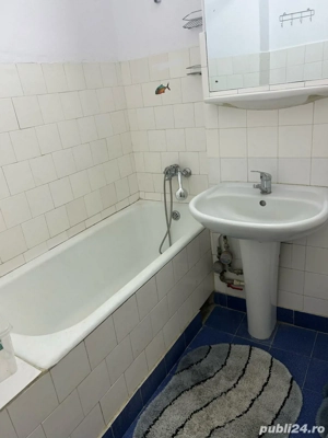 inchiriez apartament 2 cam