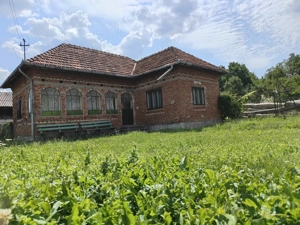   VÂND CASĂ ÎN CAPU Piscului Godeni judetul Arges    - imagine 2