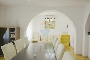 Casă cu piscină și teren de tenis – Girov, 10 min de Piatra Neamț - imagine 3