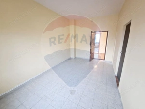 Vilă spațioasă de închiriat – 1 Mai, Piatra Neamț - imagine 2 Vilă spațioasă de închiriat – 1 Mai, Piatra Neamț - imagine 2