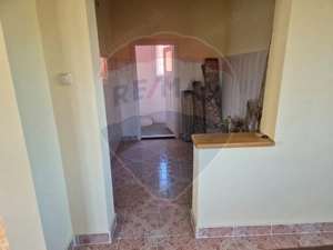 Casă / Vilă cu 6 camere de vânzare - imagine 6