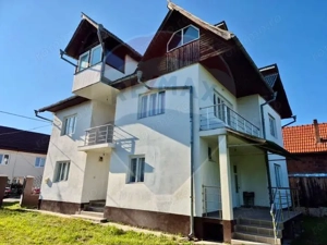 Casă / Vilă cu 6 camere de vânzare - imagine 4