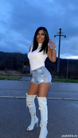 Buna sunt noua in oras ma numesc Elena !    