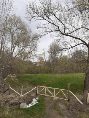 Teren de vânzare, zonă subcarpatică, Valea Danului, Argeș.