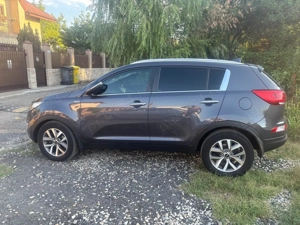 Vând Kia Sportage