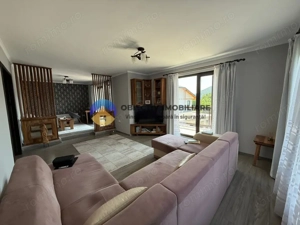 Casă proiectată cu bun gust – Strada  Petru Movilă - imagine 4