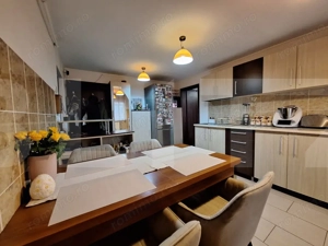 Apartament de vanzare, cu 2 camere, spatios, zona Aradului - imagine 11