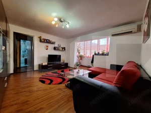 Apartament de vanzare, cu 2 camere, spatios, zona Aradului - imagine 2