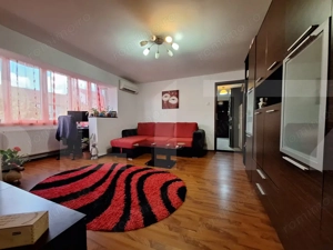 Apartament de vanzare, cu 2 camere, spatios, zona Aradului - imagine 5