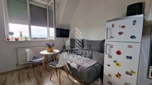 Apartament cu 2 camere, cu scara interioara, zona Blascovici - imagine 2