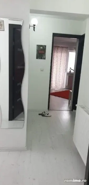 2 camere in zona Mehala  - imagine 3